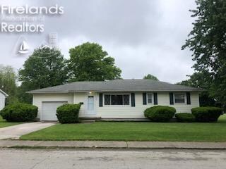 133 Elmer St, Tiffin, OH 44883
