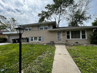 865 E 165th St, South Holland, IL 60473