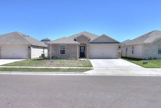 7510 Lasso Dr, Corpus Christi, TX 78414