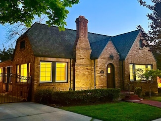 1228 W Walnut St, Stockton, CA 95203