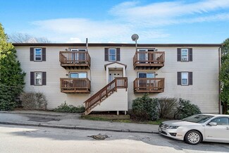 21 Home St Unit 3, Worcester, MA 01609