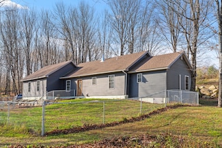 3308 Middle Rd, Sidney, ME 04330