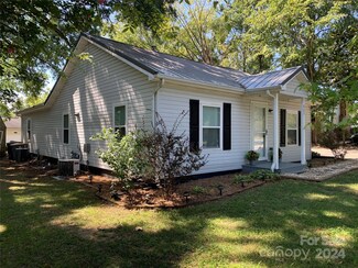 825 Fisher St, Concord, NC 28027