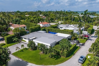 6420 Pinetree Drive Cir, Miami Beach, FL 33141