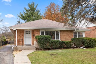 431 S Michigan Ave, Villa Park, IL 60181