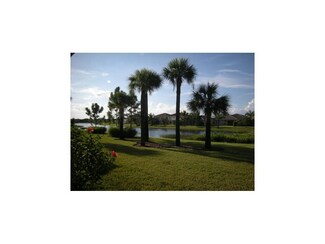 14685 Cranberry Ct Unit 2004, Naples, FL 34114