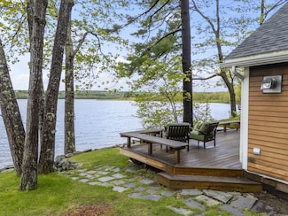 33 Lilly Ln, Appleton, ME 04862