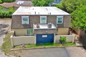 5002 Blue Spruce Cir Unit C, Austin, TX 78723