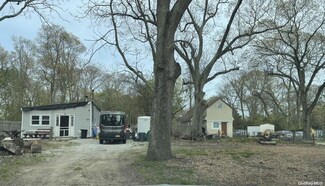 33 N Washington Ave Unit N, Centereach, NY 11720