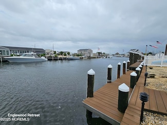 106 Englewood Ave, Barnegat, NJ 08005