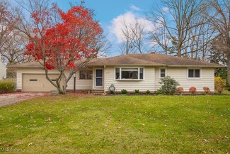 22525 Haber Dr, Cleveland, OH 44126