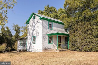 23 Guard Rd, Middletown, VA 22645