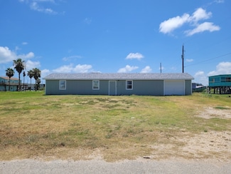 515 Thunder Rd, Freeport, TX 77541