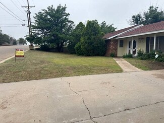 523 W Washington Ave, TucuMcAri, NM 88401