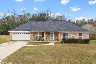 19870 Southfield Dr, Robertsdale, AL 36567