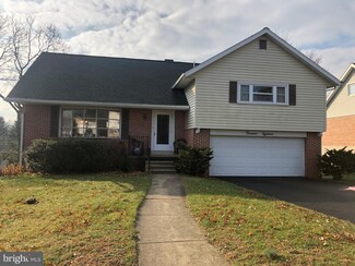 1418 Durwood Dr, Reading, PA 19609