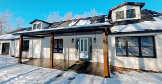 302 Hyde Park Dr, Hamilton, OH 45013