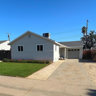 3704 A St, North Highlands, CA 95660