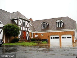 5281 Lightning Dr, Haymarket, VA 20169