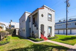 112 114 4th St, Seal Beach, CA 90740