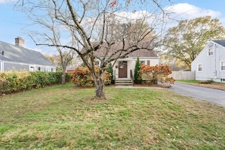 319 Brewer St, East Hartford, CT 06118