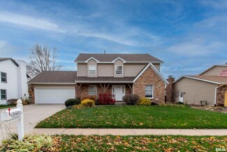 2485 Navajo Dr, Bettendorf, IA 52722