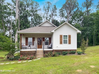 133 Camellia Cir, Florence, MS 39073