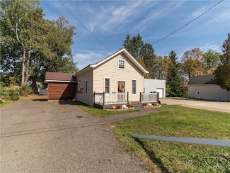 12 Scott St, Cattaraugus, NY 14719