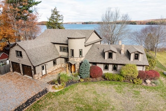 11 Neal Ln, Monmouth, ME 04259