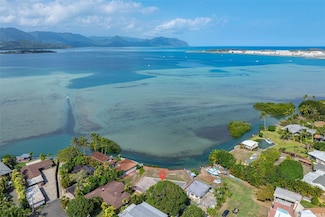 44-646 Kaneohe Bay Dr, Kaneohe, HI 96744