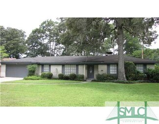 220 Suncrest Blvd, Savannah, GA 31410