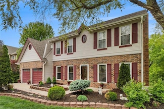 204 Canyon View Dr, Lansing, KS 66043