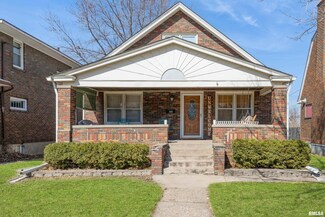 740 7th Ave S, Clinton, IA 52732
