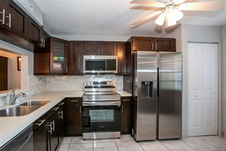 1100 Colony Point Cir Unit 104, Pembroke Pines, FL 33026