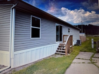 14000 Lincoln St SE, Minerva, OH 44657