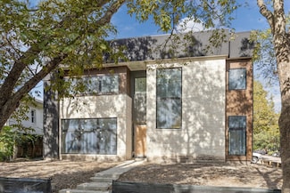 2102 Tangley St, Houston, TX 77005