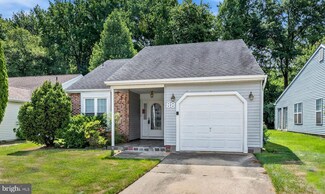 88 Bastian Dr, Mount Laurel, NJ 08054