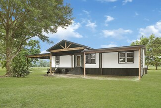 141 County Road 140, Liberty, TX 77575