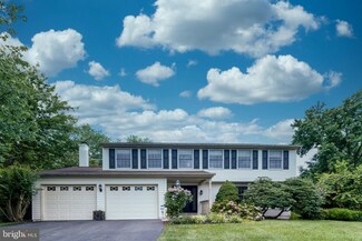 1339 Rock Chapel Rd, Herndon, VA 20170