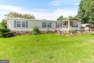 136 Shamrock Cir, Byron, GA 31008