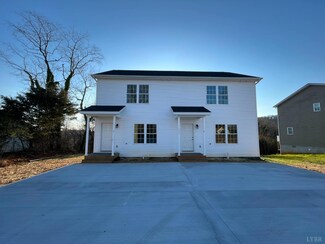 723 Burks Hill Rd Unit A & B, Bedford, VA 24523