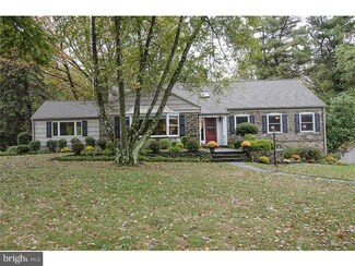 1211 Limberlost Ln, Gladwyne, PA 19035