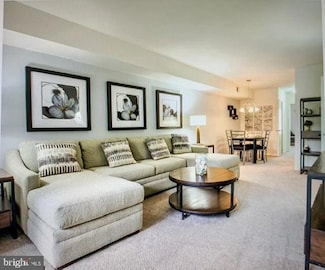 100 Fox Meadow Dr, Maple Shade, NJ 08052