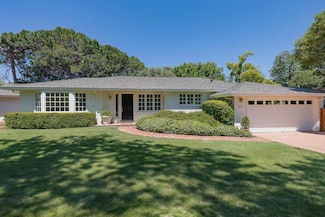 1435 Highland View Ct, Los Altos, CA 94024