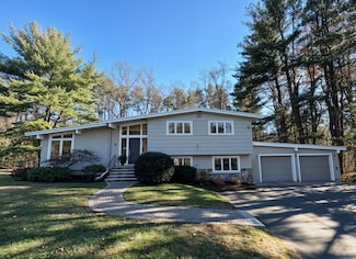 17 Linda Rd, Andover, MA 01810
