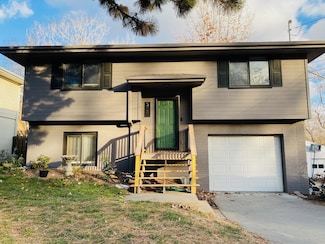 327 Logan St, Council Bluffs, IA 51503