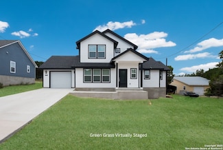 122 Hi View Dr, Bandera, TX 78003