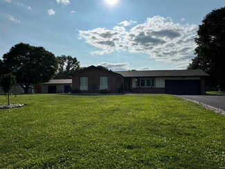 3666 N Walnut Ln, Mexico, IN 46958