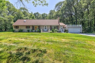 6 Sunrise Ave, Auburn, MA 01501