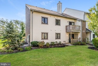 501 Ravens Crest Dr, Plainsboro, NJ 08536